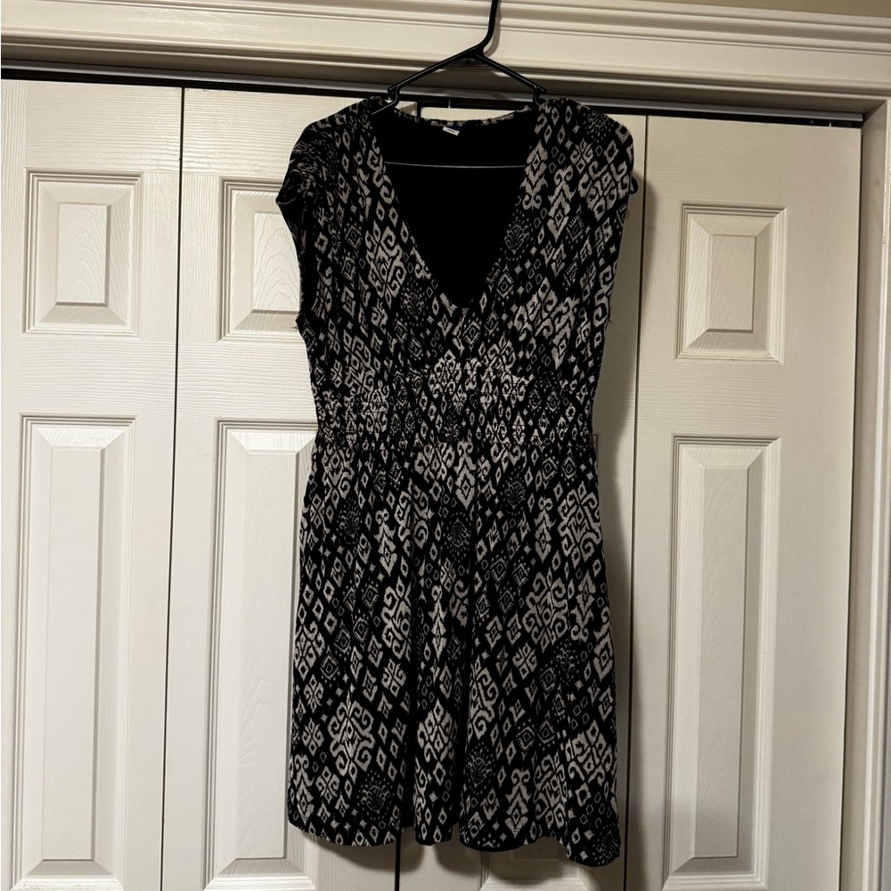 Old Navy Black and White Mini Dress